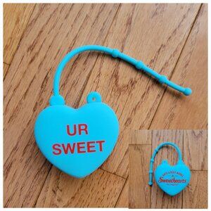 Bath & Body Works Sweetheart Ur Sweet Heart Pocket Holder Hand Sanitizer Case